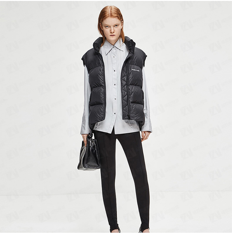 秋冬新款女式黑色宽松马甲保暖棉服棉衣坎肩背心